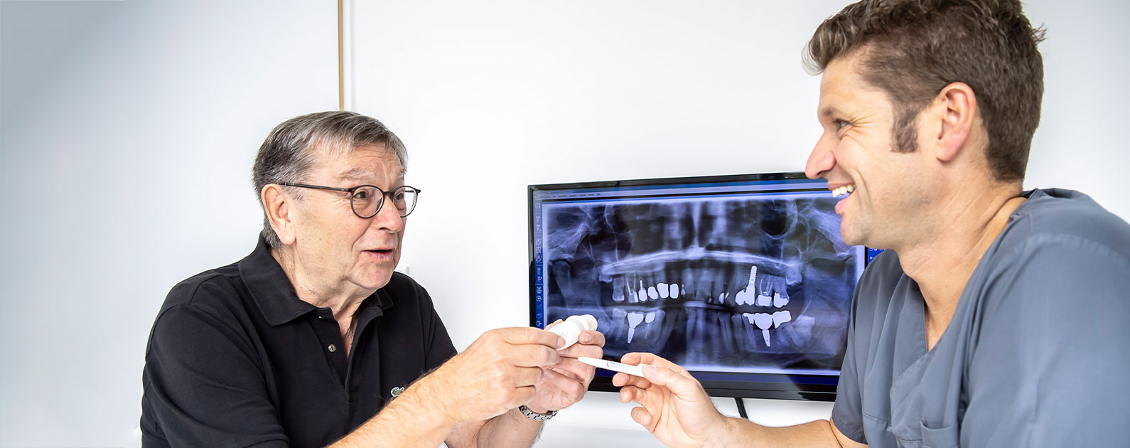 Zahnimplantate in Soest: für festsitzende Zähne